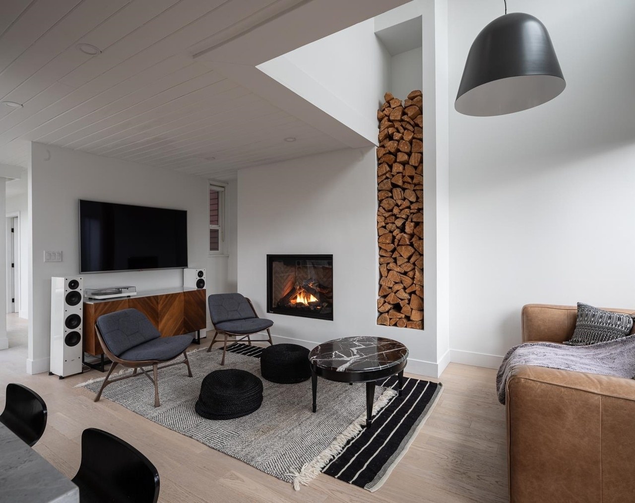 Living room with fireplace